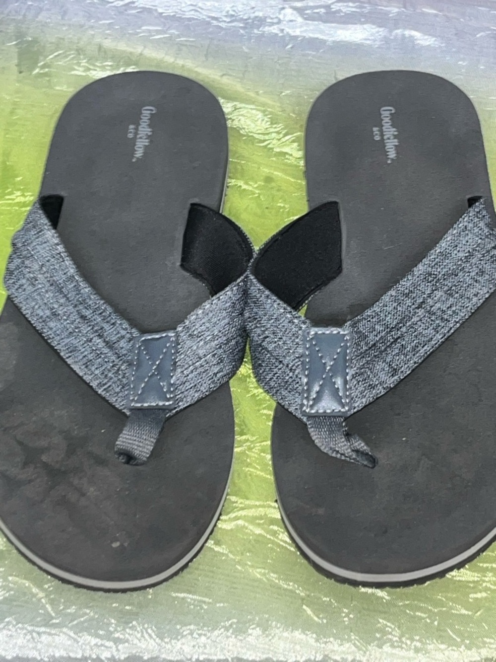 Goodfellow & Co Gray and White Text Logo Footwear Insole Sz 11/12